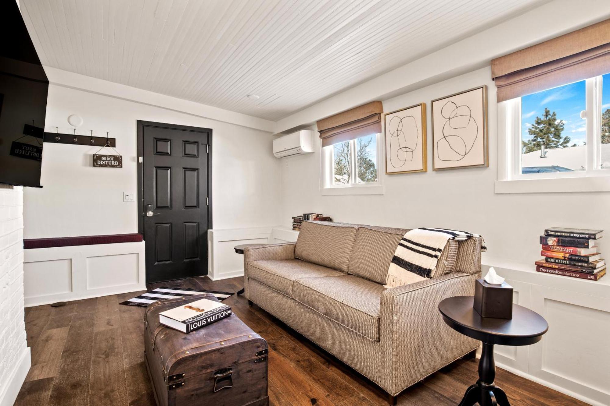 Bespoke Inn Flagstaff Esterno foto